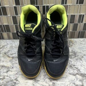 Nike Men's Black and Neon Yellow/green  Sneakers